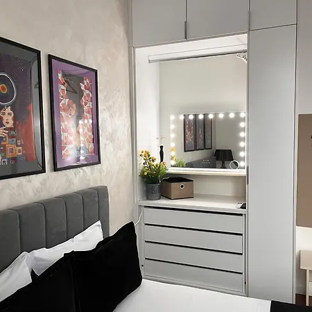 Diva Kapana 2bdr With Parking *