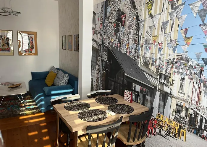 Diva Kapana 2bdr With Parking Daire *