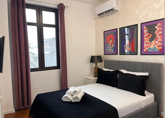 Daire Diva Kapana 2bdr With Parking *